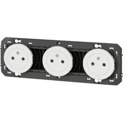 Triple Prise De Courant 2P+T Affleurante Dooxie 16A Précâblées - Blanc - Legrand