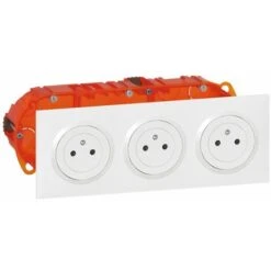 Kit Triple Prise 2P+T Affleurante Dooxie 16A Précâblées - Blanc - Legrand