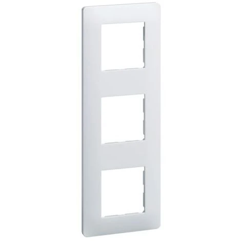 Plaque 3 Postes WE403 Essensya HAGER 71mm 1 Plaque 3 Postes WE403 Essensya HAGER 71mm