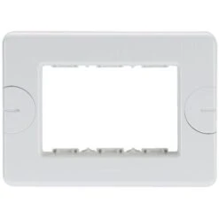 Plaque Gewiss System Blanche Autoportante 3 Places GW24003