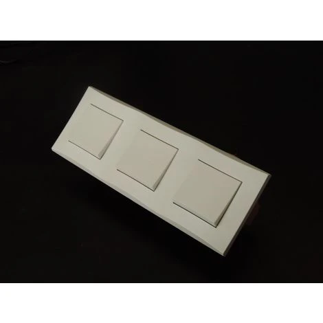 Kit Encastré 3 Inters V&V 10A Horizontal Avec Plaque Blanche Et Boite Placo Spécial Renovation Pret à Poser 1 Kit Encastré 3 Inters V&V 10A Horizontal Avec Plaque Blanche Et Boite Placo Spécial Renovation Pret à Poser