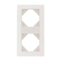 REV 2 PRISES CADRE BLANC 0236820104