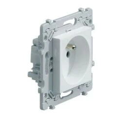 Prise De Courant 2P+T - 250V - 16AX - Blanc - WE100 - Essensya Pure - Hager 5 Prise De Courant 2P+T - 250V - 16AX - Blanc - WE100 - Essensya Pure - Hager -Legrand || Schneider® Soldes Boutique 61167626 3