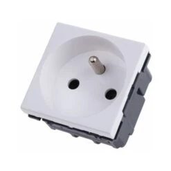 Prise électrique Legrand, Montage Encastré, Français 2P+T, , IP40, Série Arteor ( Prix Pour 1 )