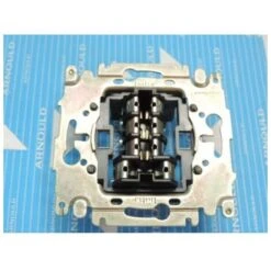 Prise Telephone 8 Plots Té INITIA